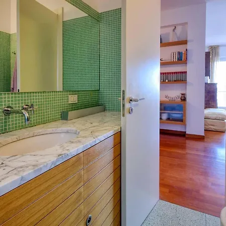 Awesome In With Wifi شقة *